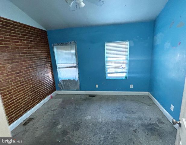 105 S SCHROEDER ST, Baltimore, MD 21223