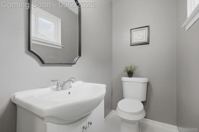 19704 Parkside Street, St. Clair Shores, MI 48080