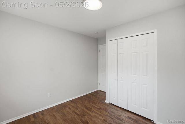19704 Parkside Street, St. Clair Shores, MI 48080