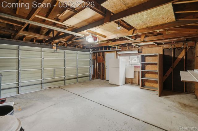 19704 Parkside Street, St. Clair Shores, MI 48080