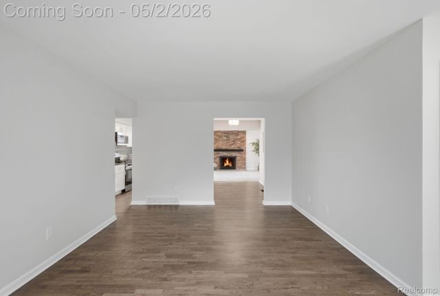 19704 Parkside Street, St. Clair Shores, MI 48080