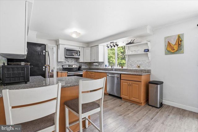 97 AUTUMN LN, Jim Thorpe, PA 18229