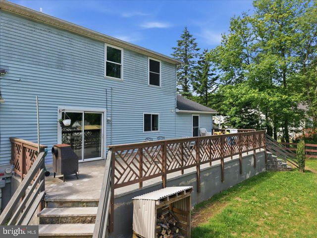97 AUTUMN LN, Jim Thorpe, PA 18229