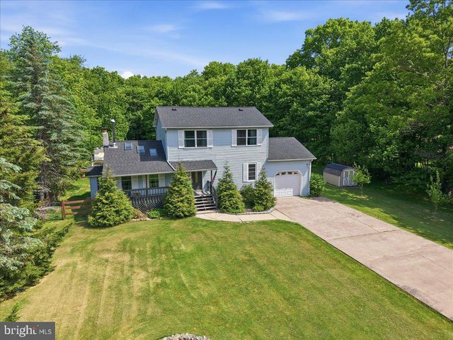 97 AUTUMN LN, Jim Thorpe, PA 18229