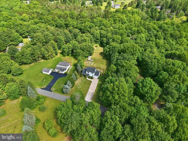 97 AUTUMN LN, Jim Thorpe, PA 18229