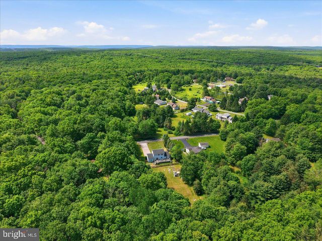 97 AUTUMN LN, Jim Thorpe, PA 18229