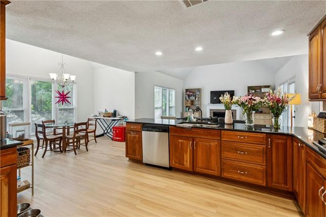 1441 Livingston Drive SW, Marietta, GA 30064