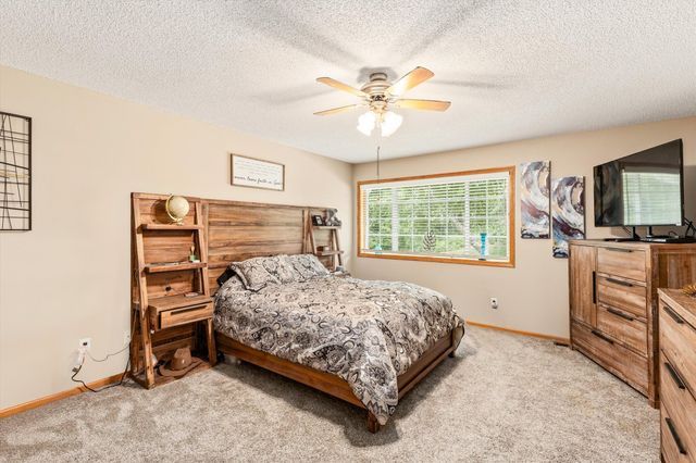 2265 Grand Avenue 4, West Des Moines, IA 50265