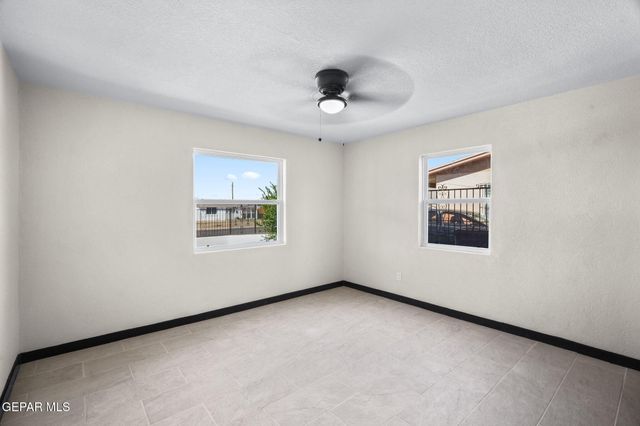 5221 TIMBERWOLF Drive, El Paso, TX 79903
