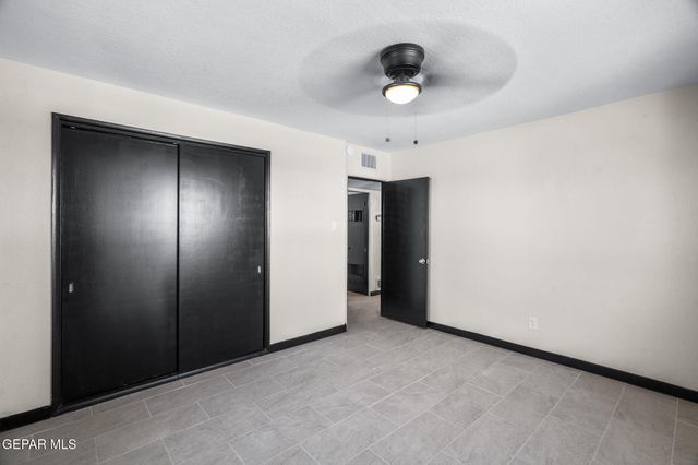 5221 TIMBERWOLF Drive, El Paso, TX 79903