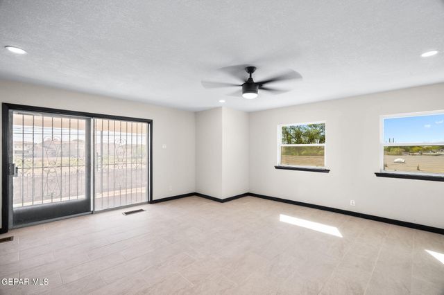 5221 TIMBERWOLF Drive, El Paso, TX 79903