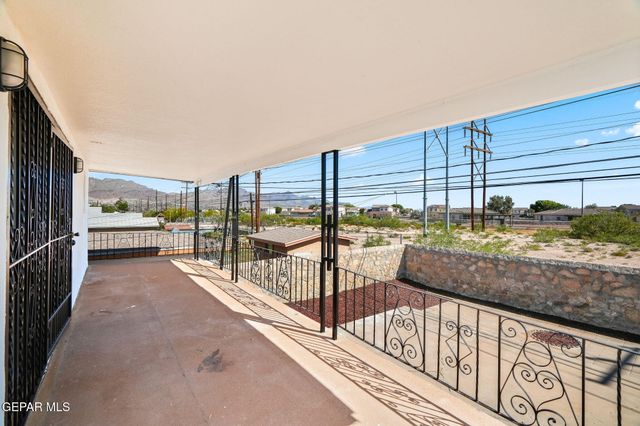 5221 TIMBERWOLF Drive, El Paso, TX 79903