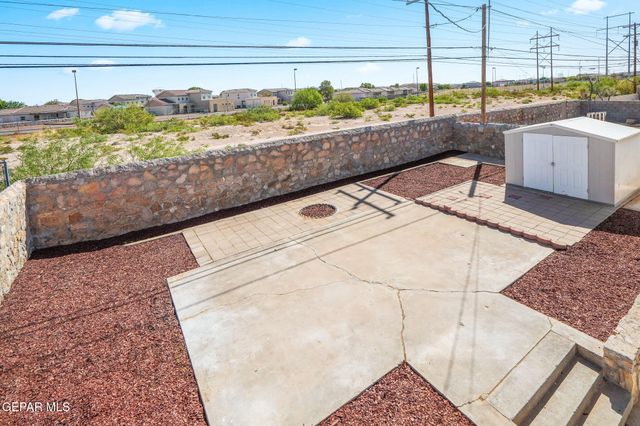 5221 TIMBERWOLF Drive, El Paso, TX 79903