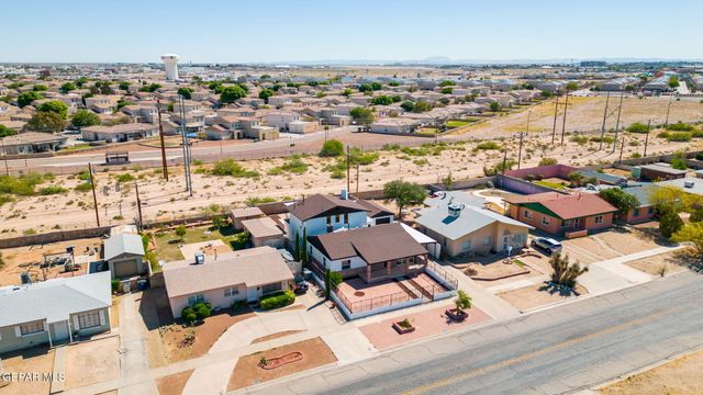 5221 TIMBERWOLF Drive, El Paso, TX 79903