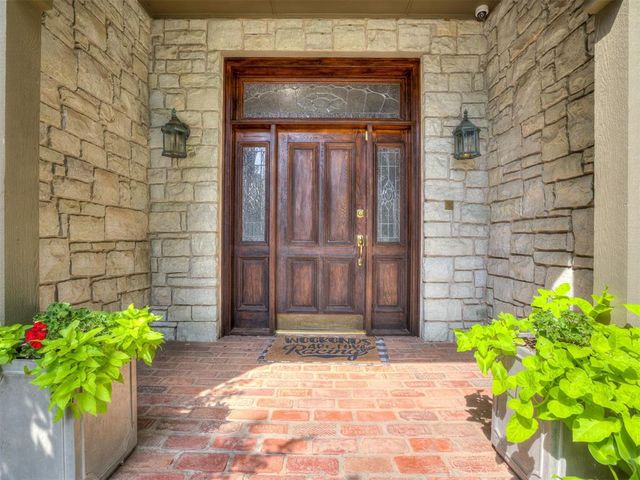 1605 Castle Rock Road, Yukon, OK 73099