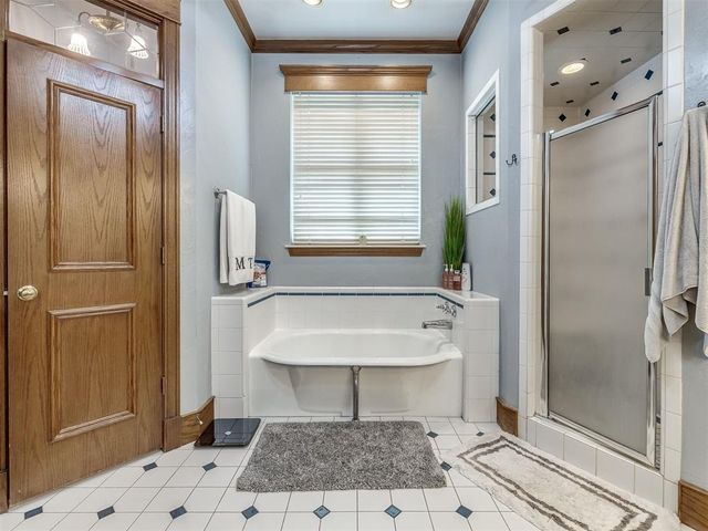 1605 Castle Rock Road, Yukon, OK 73099