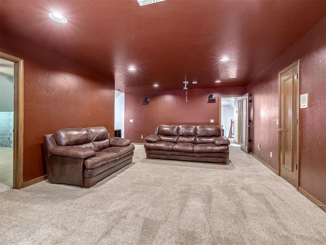 1605 Castle Rock Road, Yukon, OK 73099