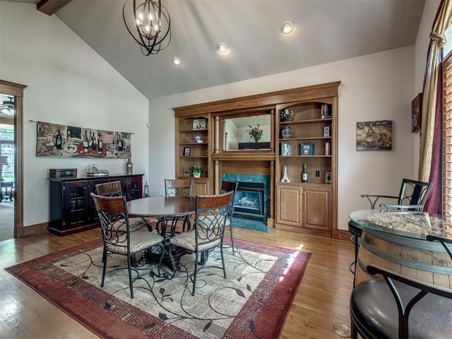 1605 Castle Rock Road, Yukon, OK 73099