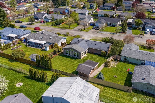 247 S D St, Buckley, WA 98321