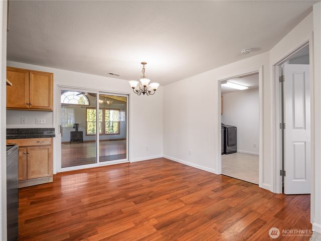 247 S D St, Buckley, WA 98321