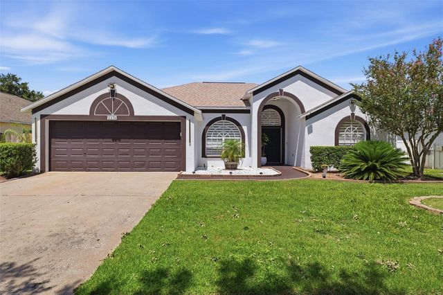 2210 TOWERING OAKS CIRCLE, Seffner, FL 33584