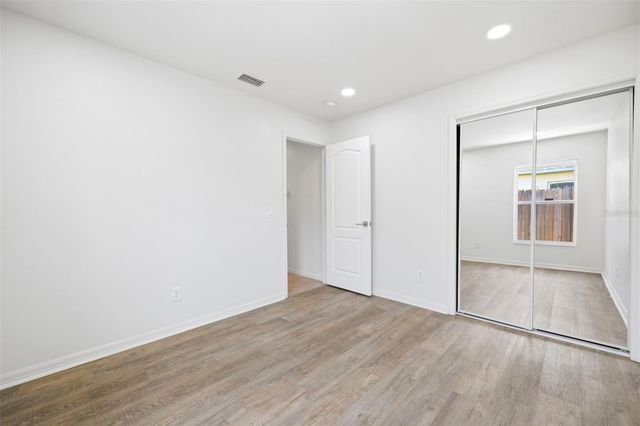2210 TOWERING OAKS CIRCLE, Seffner, FL 33584