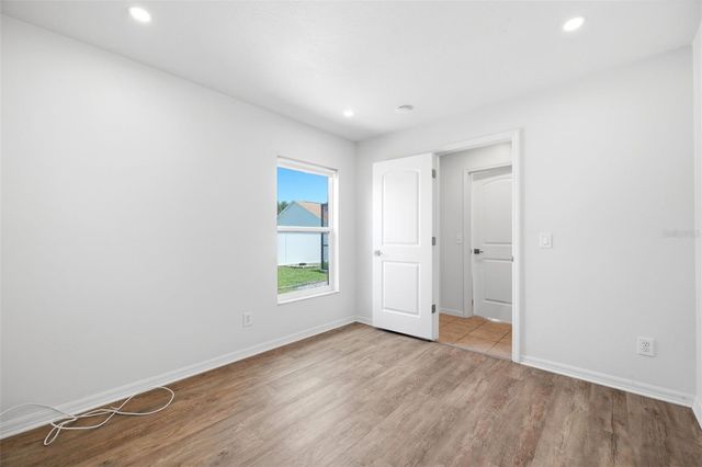 2210 TOWERING OAKS CIRCLE, Seffner, FL 33584