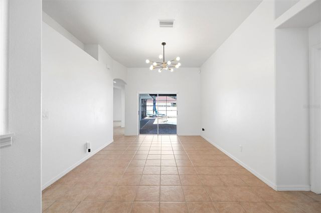 2210 TOWERING OAKS CIRCLE, Seffner, FL 33584