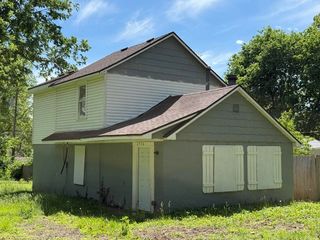 2936 W Lombard Street, Springfield, MO 65802