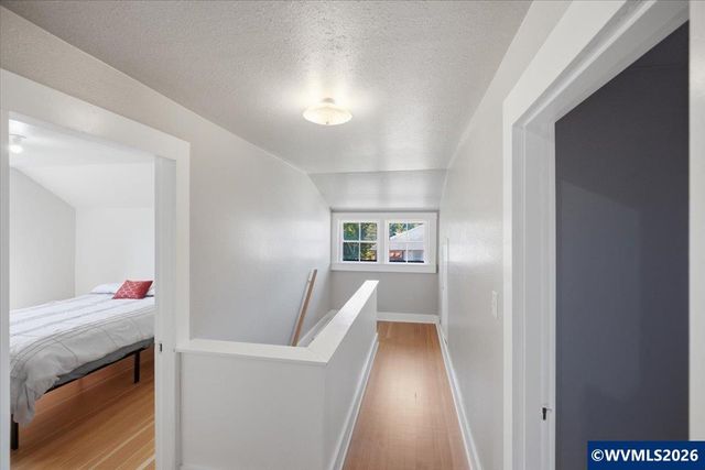 173 Ferry St, Jefferson, OR 97352