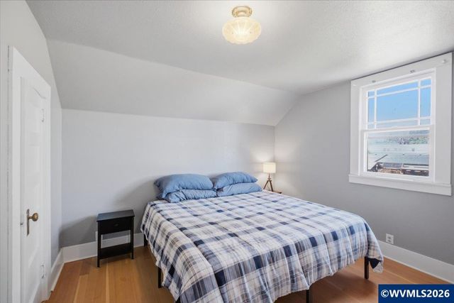 173 Ferry St, Jefferson, OR 97352