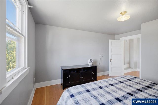 173 Ferry St, Jefferson, OR 97352