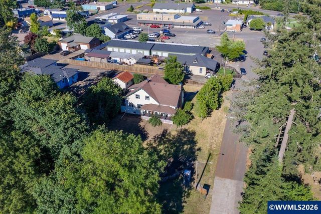 173 Ferry St, Jefferson, OR 97352