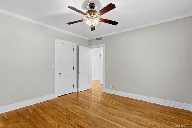 806 W Oliver Street, Owosso, MI 48867