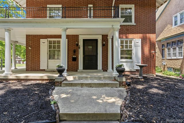806 W Oliver Street, Owosso, MI 48867