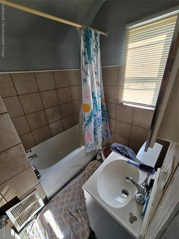 7607 Dobel Street, Detroit, MI 48234