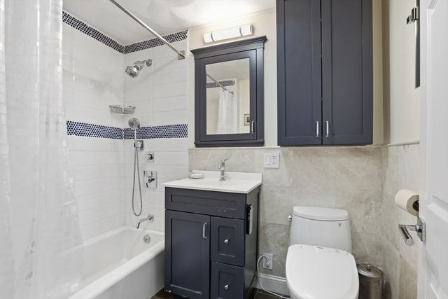 53 Trident Ave 202, Winthrop, MA 02152