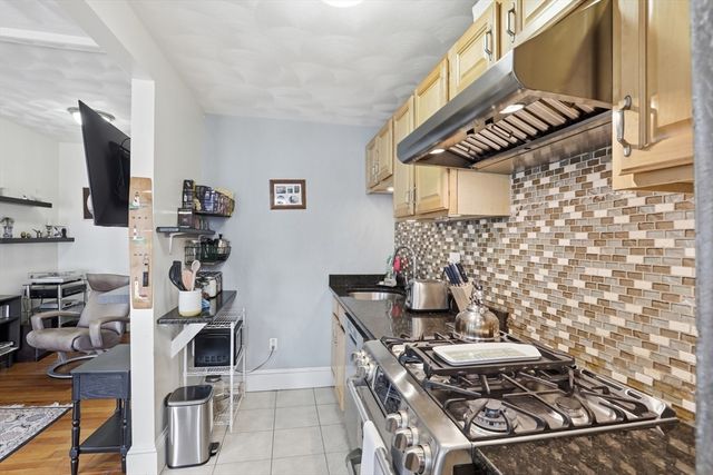 53 Trident Ave 202, Winthrop, MA 02152