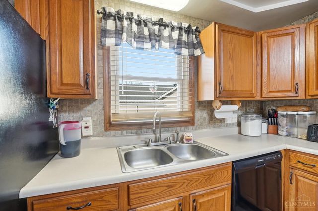 217 W Fosters Maineville Road, Maineville, OH 45039