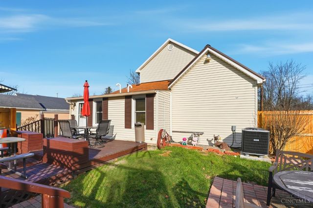 217 W Fosters Maineville Road, Maineville, OH 45039