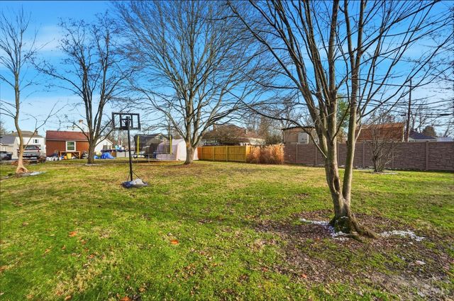 217 W Fosters Maineville Road, Maineville, OH 45039