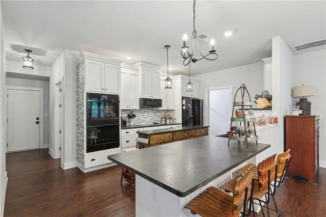 411 Johnson Road, Locust Grove, GA 30248