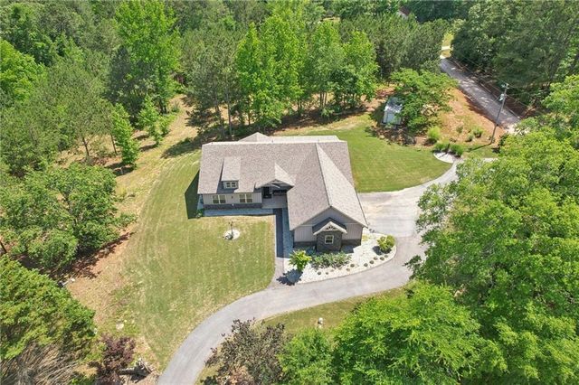411 Johnson Road, Locust Grove, GA 30248