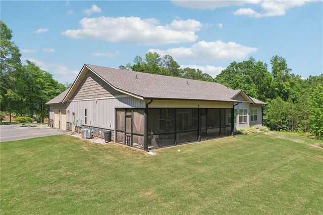 411 Johnson Road, Locust Grove, GA 30248