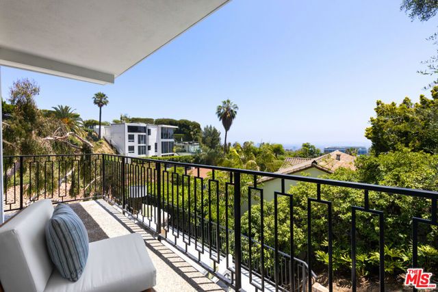 1341 Sierra Alta Way, Los Angeles, CA 90069