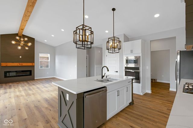 6325 Canak Drive, Avon, IN 46123