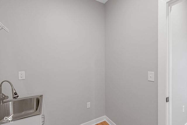 6325 Canak Drive, Avon, IN 46123