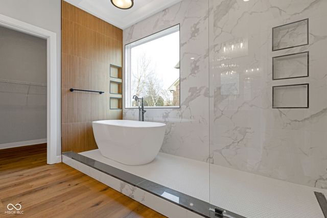 6325 Canak Drive, Avon, IN 46123