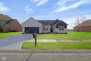 6325 Canak Drive, Avon, IN 46123