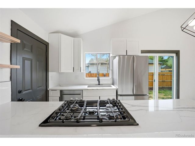 17445 E Temple Dr, Aurora, CO 80015